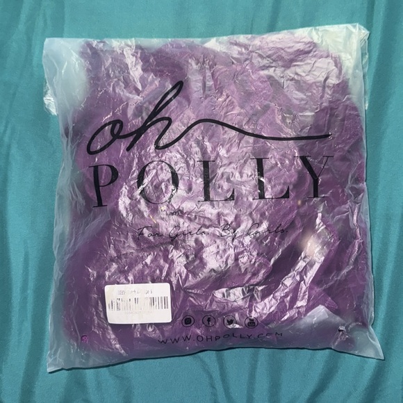 Cerai
Ruffle-Trim Cut-Out Mini Dress in Grapes - Picture 5 of 5